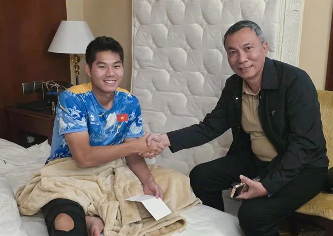 Hình ảnh minh họa chiến lược đổi mới và thích nghi của nw88 nhà cái với các xu hướng cá cược mới, thể hiện sự an toàn và uy tín của nền tảng